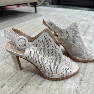 Vince Camuto Nattey2 Perforated Leather Sandals Cream